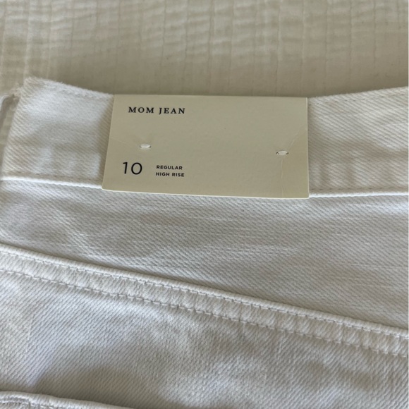 Mom Jean with Eyelet Detail - Picture 13 of 13